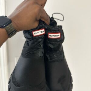 Hunter Black Quilted Boots